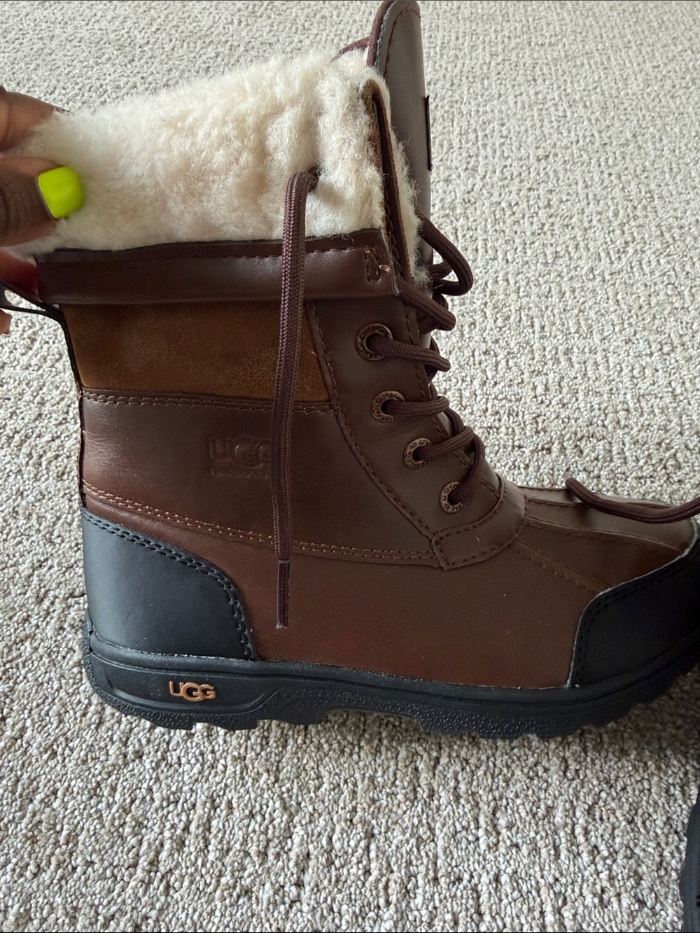 UGG Kids Butte II Waterproof Leather winter Boots Brown Worchester Size 3 - Picture 2 of 5